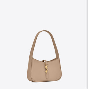 LE 5 À 7 IN PELLE LISCIA