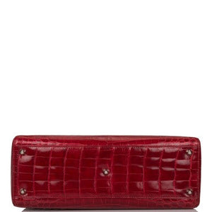 Christian Dior
Red Shiny Crocodile Large Lady Dior Bag Silver Hardware