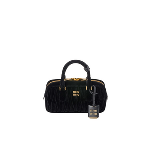 Borsa Arcadie in velluto con lavorazione matelassé