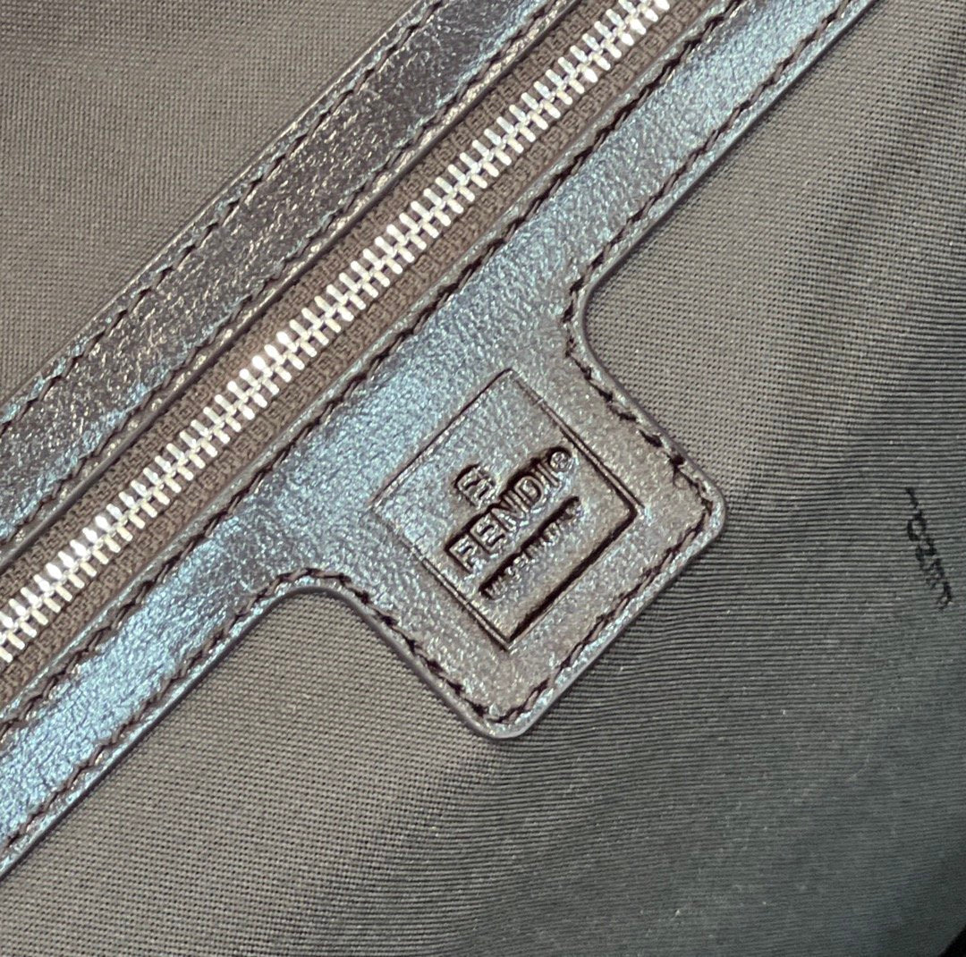 FENDI HANDBAG